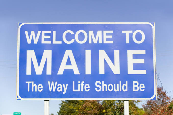 Maine-sign