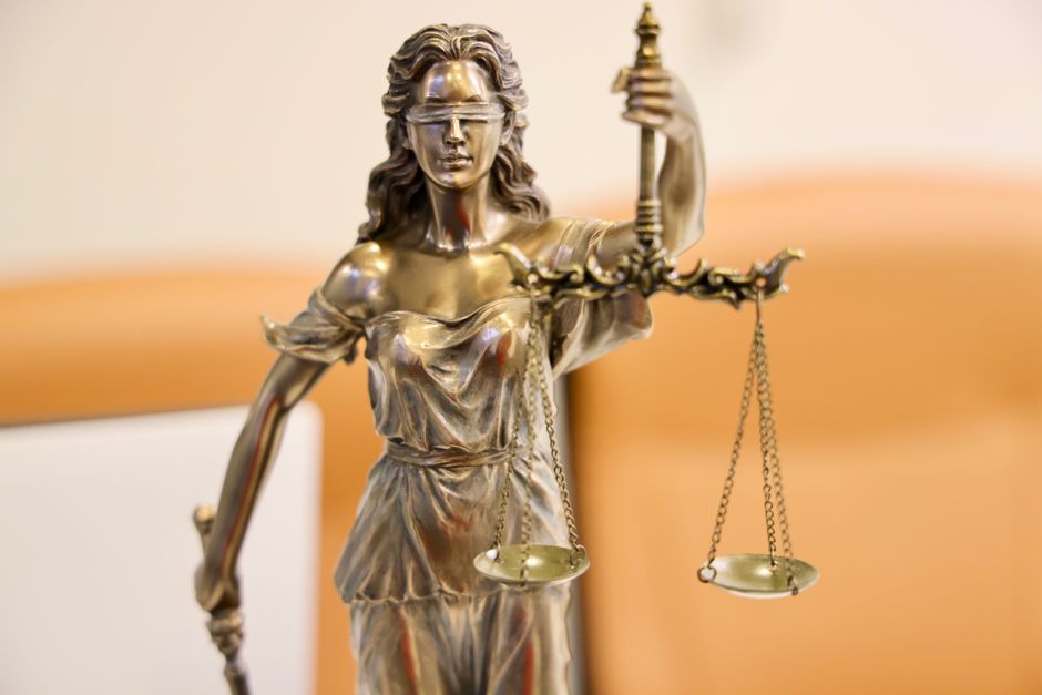 Japan's Supreme Court moves to dismiss judge accused of 60,000 online casino bets